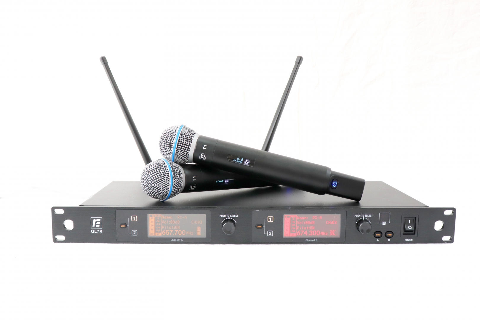 RFIntell QL7R/T1-B 720,500-754,000 МГц 2-канальная радиосистема с 2-мя ручными микрофонами в Сафоново